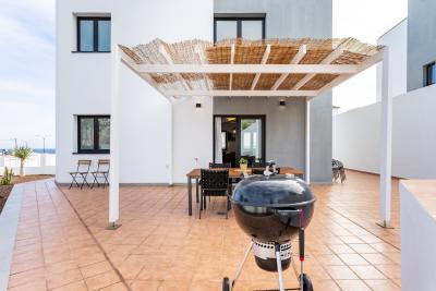 /img/masonry/modern-4-bedroom-villa/_CR51893.jpg