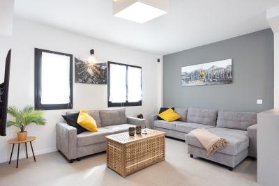 /img/masonry/modern-4-bedroom-villa/_CR51921.jpg